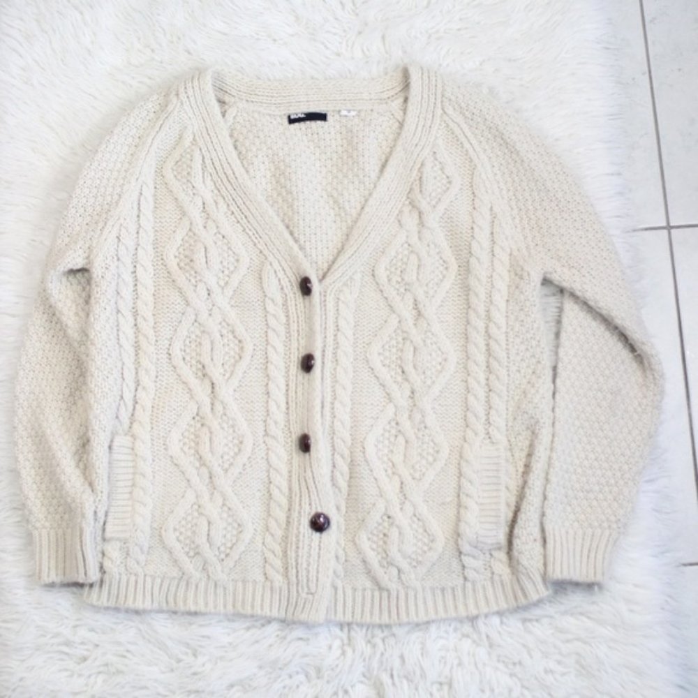 Urban Outfitters BDG Cable Knit Cardigan Medium - Picture 2 of 3